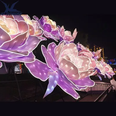 Lanterna di seta floreale